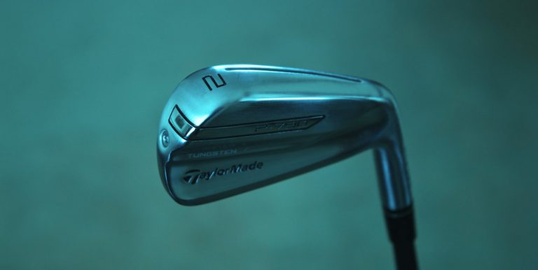 golfklubba Foto: Unsplash